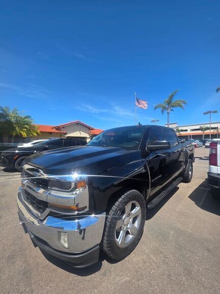 2017 CHEVROLET Silverado