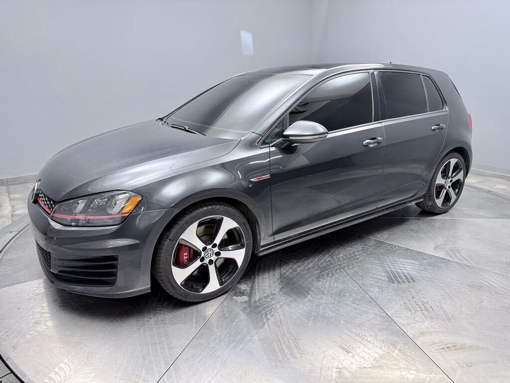 2016 VOLKSWAGEN Golf GTI