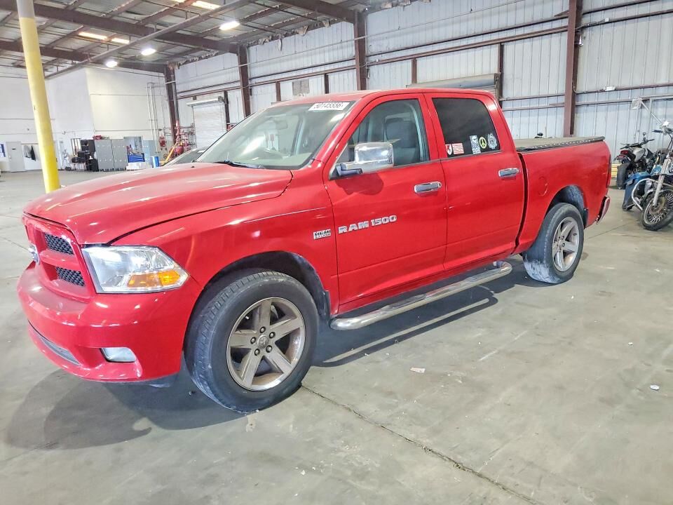 2012 DODGE Ram