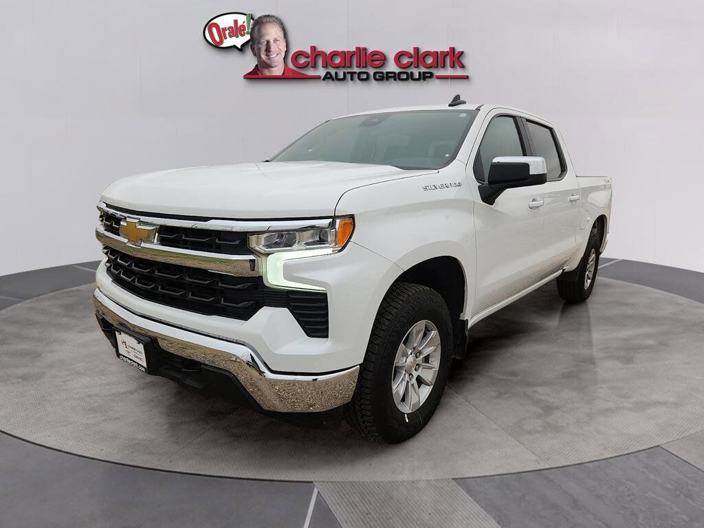 2025 CHEVROLET Silverado