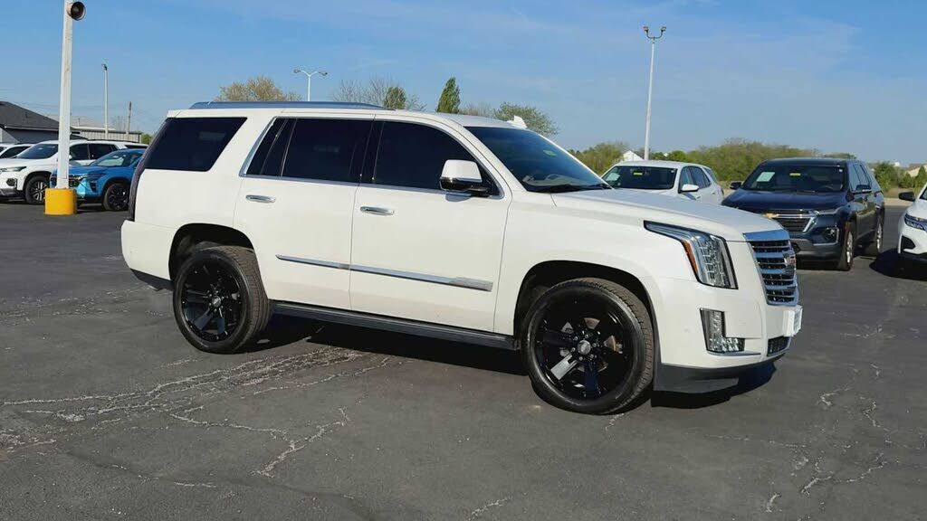 2019 CADILLAC Escalade