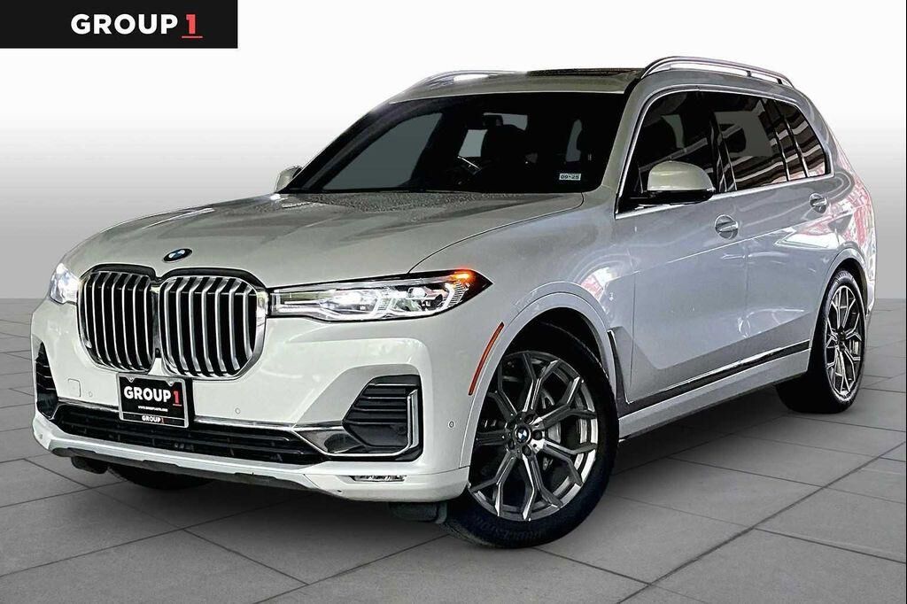2022 BMW X7