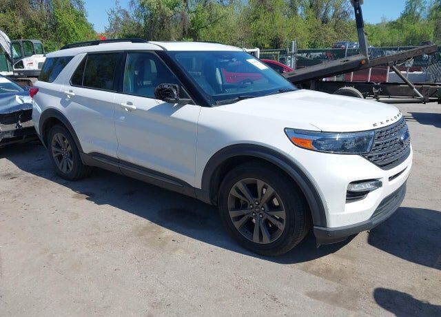 2021 FORD Explorer