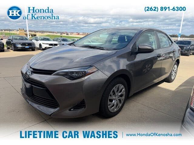 2019 TOYOTA Corolla