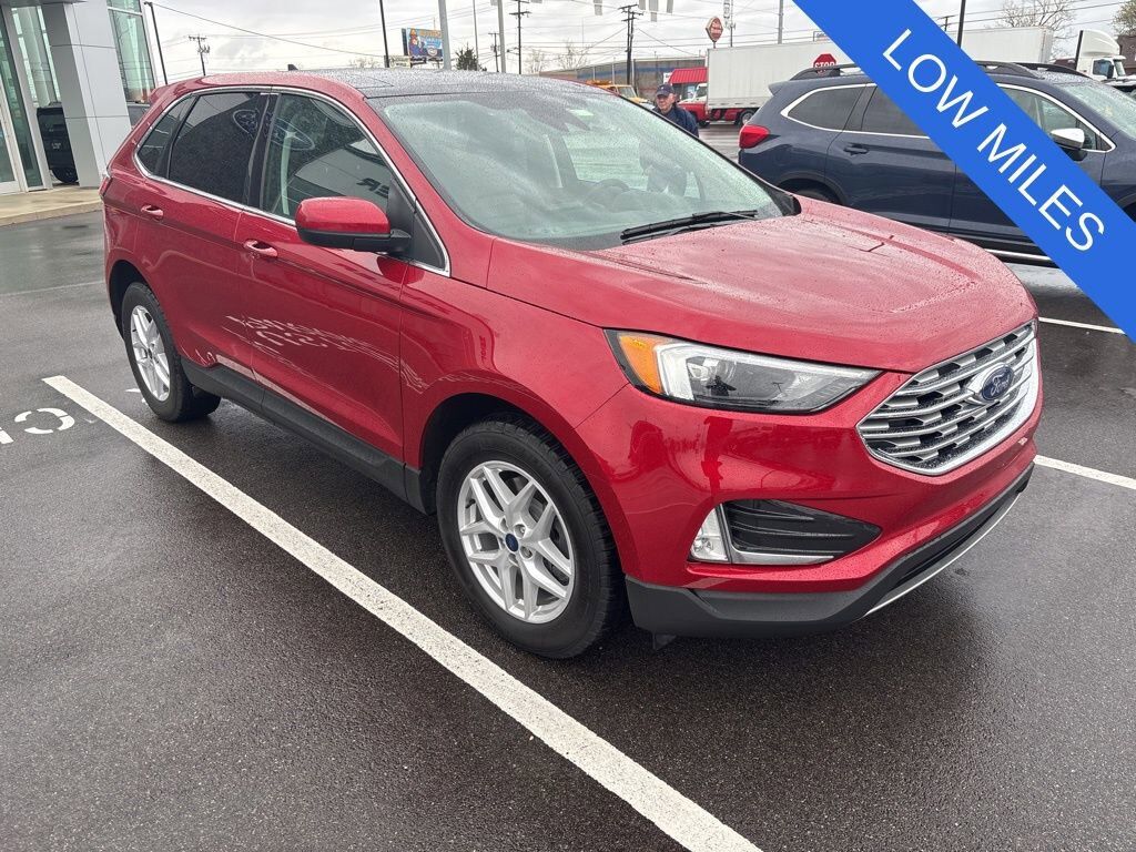 2022 FORD Edge