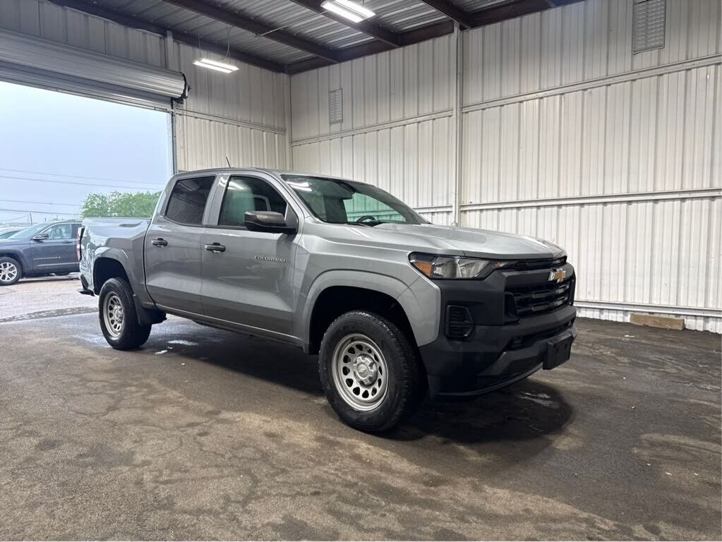 2023 CHEVROLET Colorado