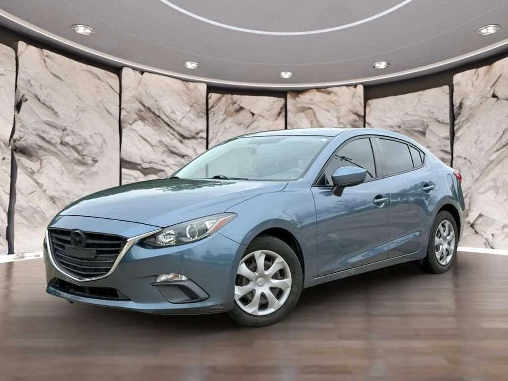 2015 MAZDA Mazda3