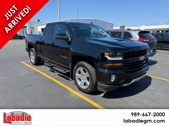 2018 CHEVROLET Silverado