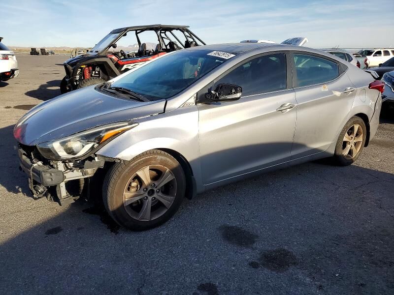 2016 HYUNDAI Elantra