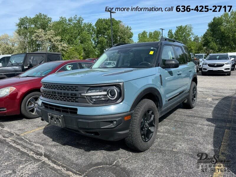 2021 FORD Bronco