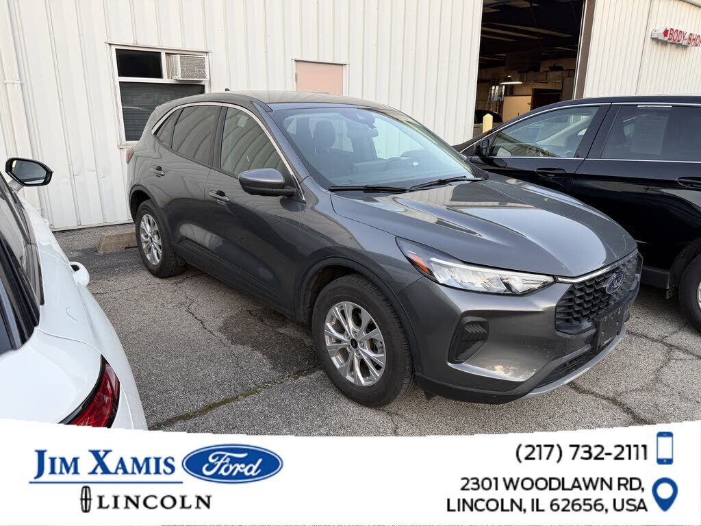 2023 FORD Escape