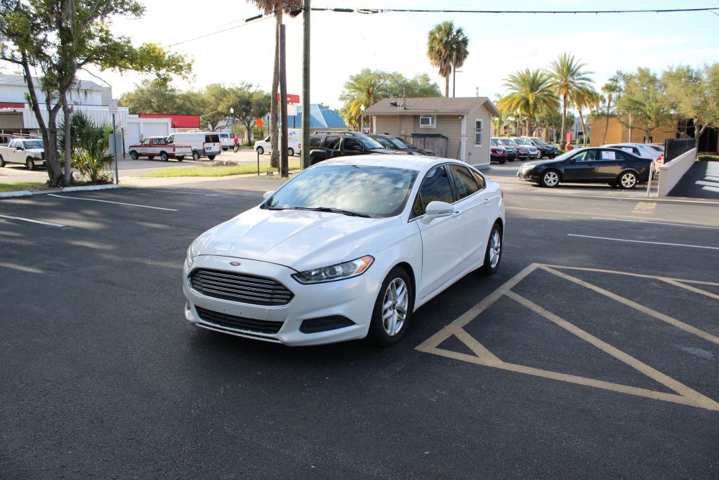 2013 FORD Fusion