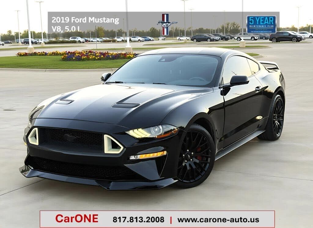 2019 FORD Mustang