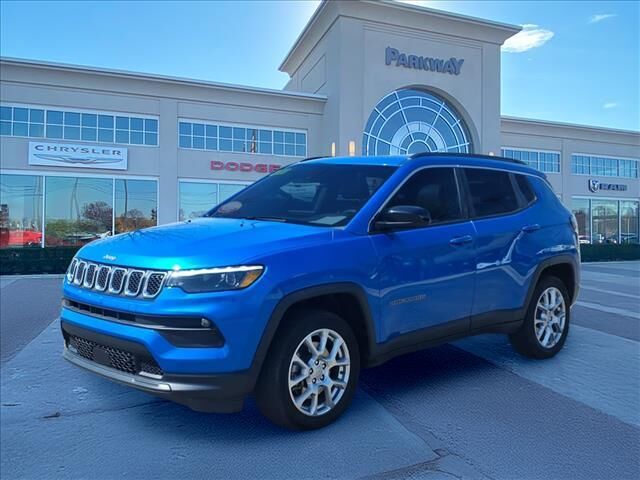 2023 JEEP Compass
