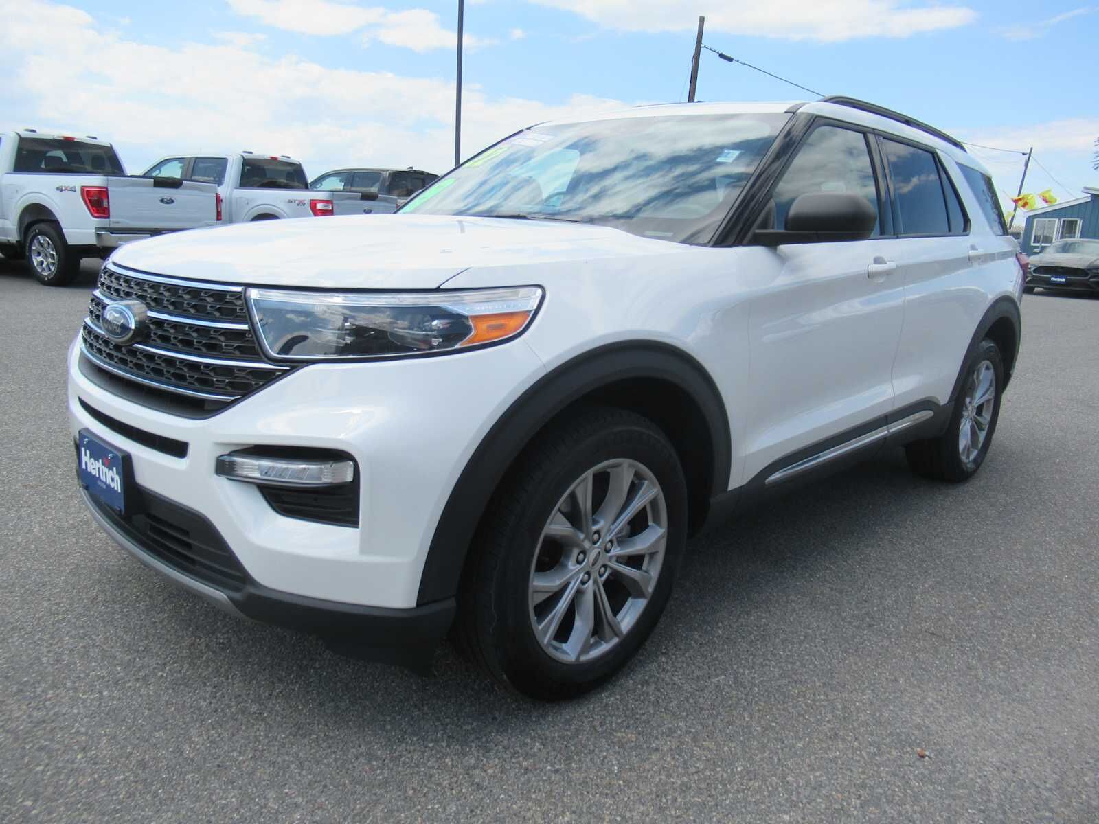 2022 FORD Explorer