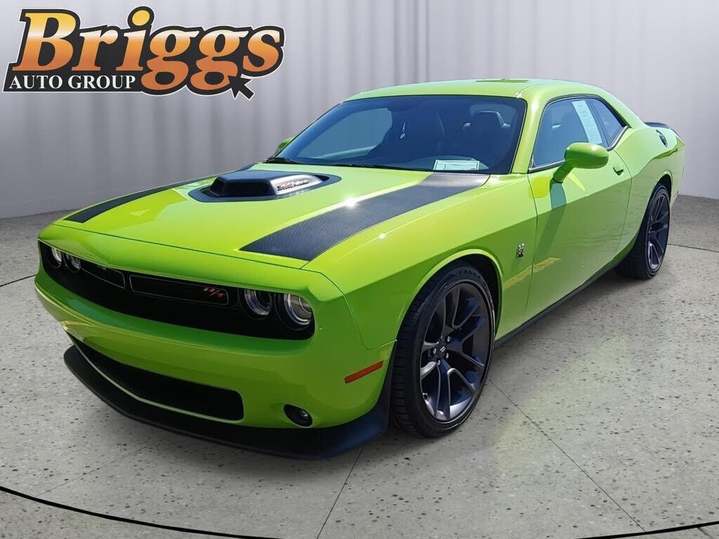 2023 DODGE Challenger