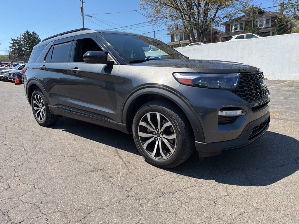 2020 FORD Explorer