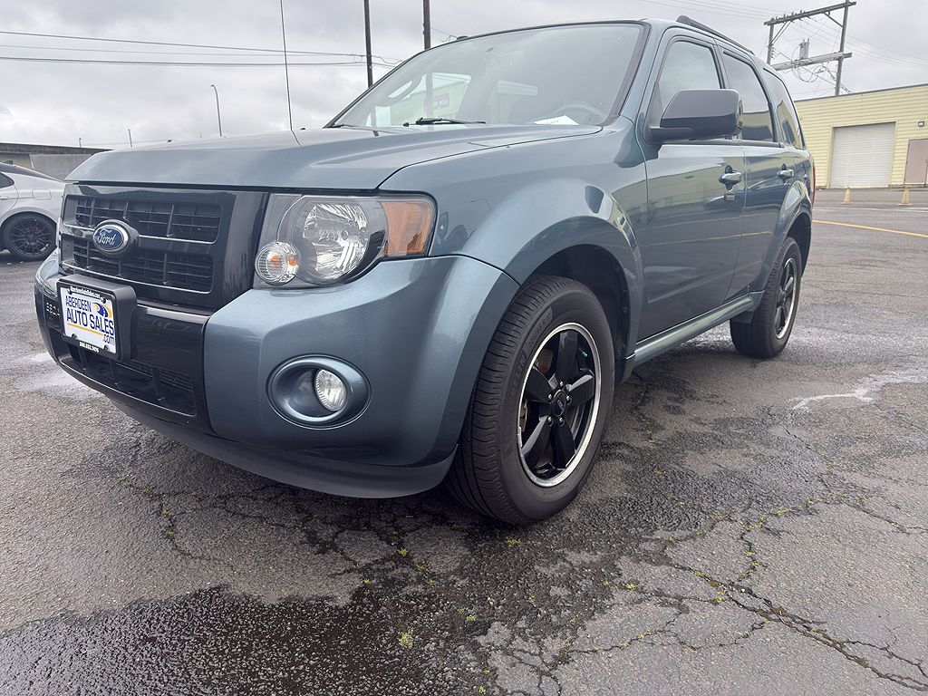2011 FORD Escape