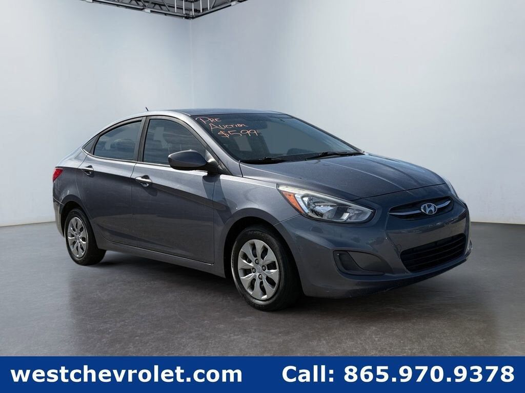 2017 HYUNDAI Accent
