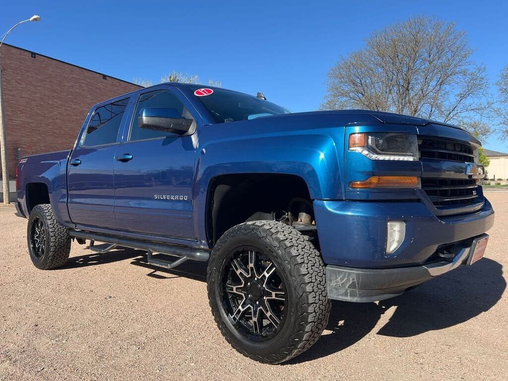 2017 CHEVROLET Silverado