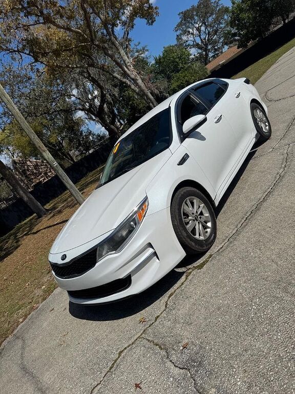 2018 KIA Optima