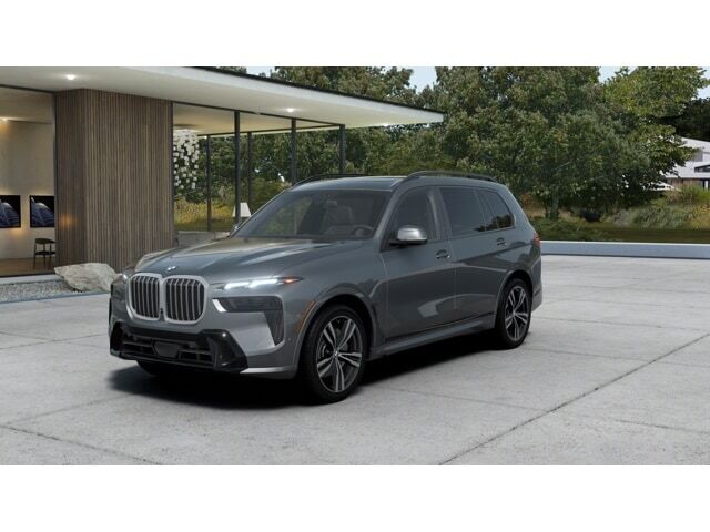 2027 BMW X7