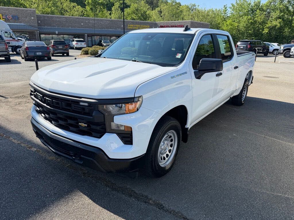 2023 CHEVROLET Silverado