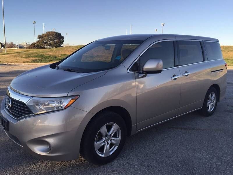 2011 NISSAN Quest