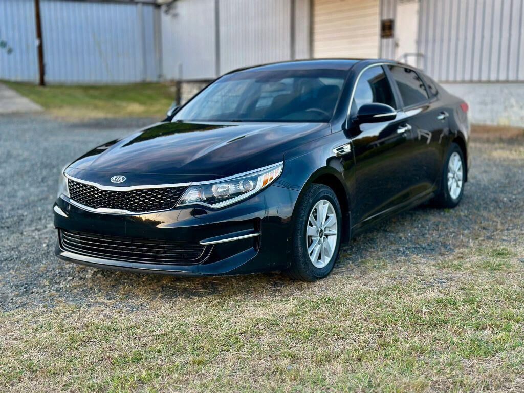 2017 KIA Optima
