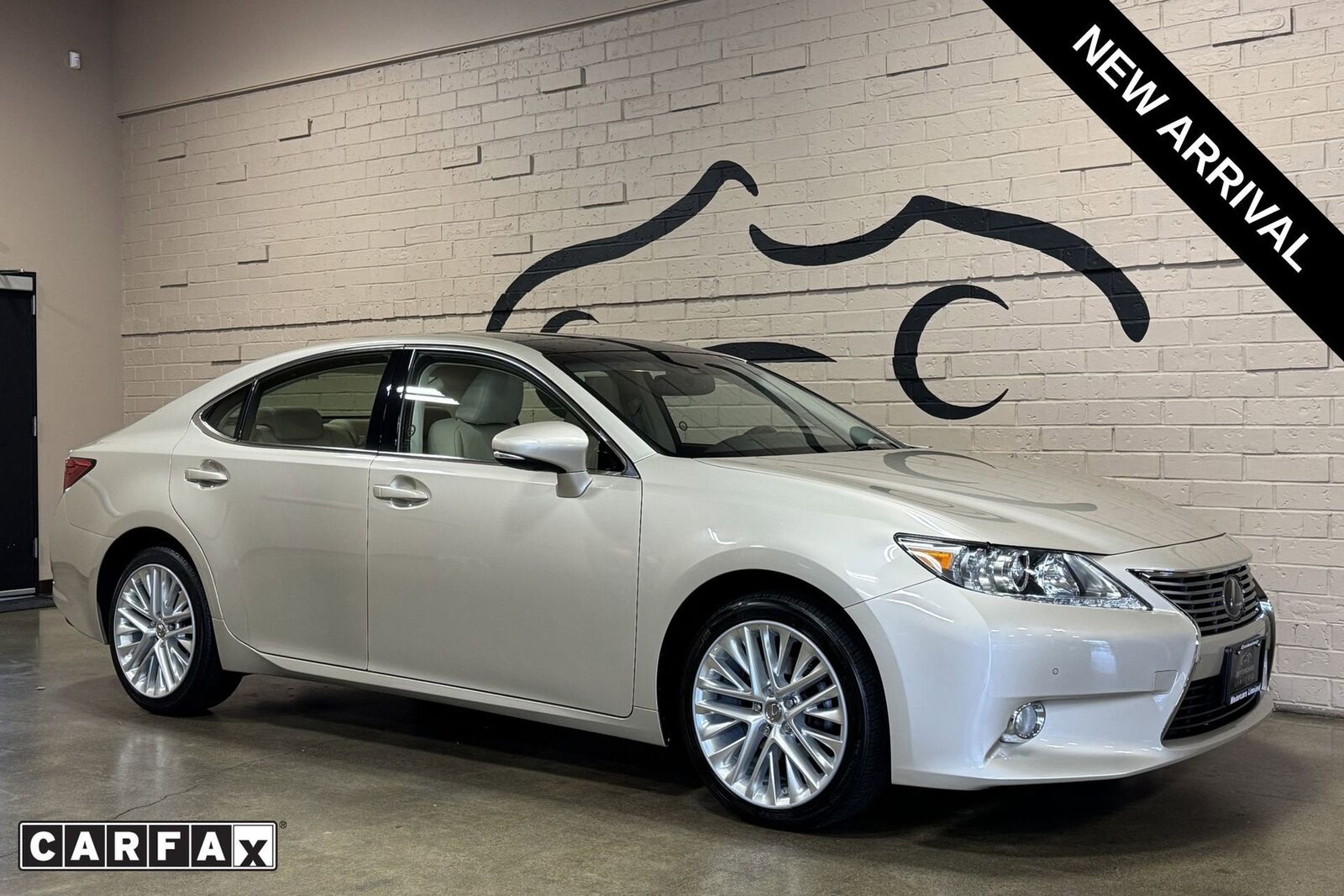 2013 LEXUS ES