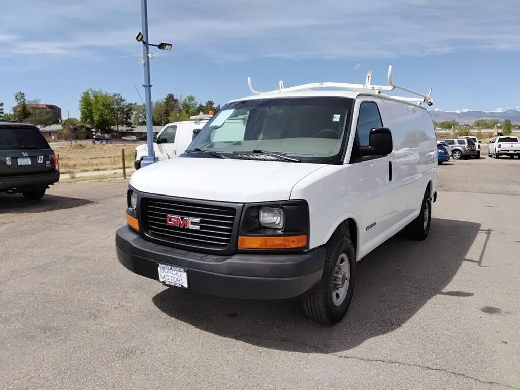 2005 GMC Savana