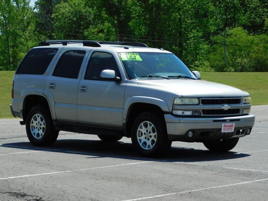 2004 CHEVROLET Tahoe