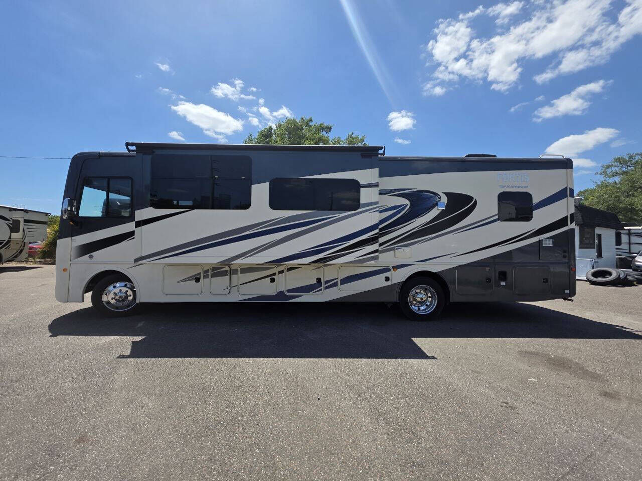 2019 FORD Motorhome Chassis