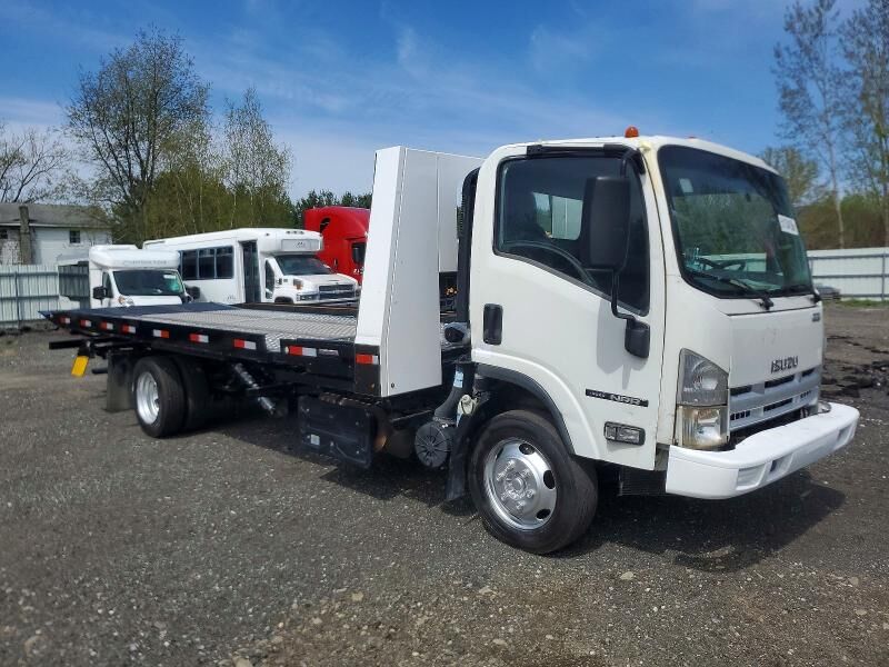 2022 ISUZU NRR