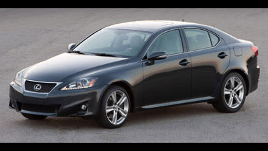 2011 LEXUS IS