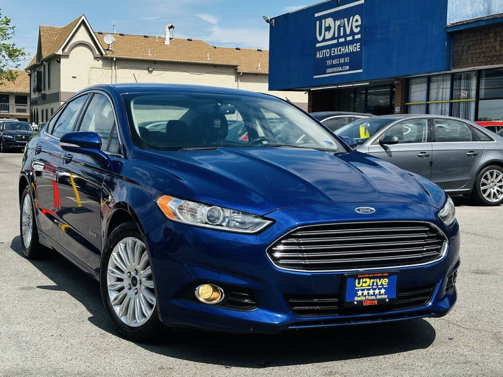 2016 FORD Fusion