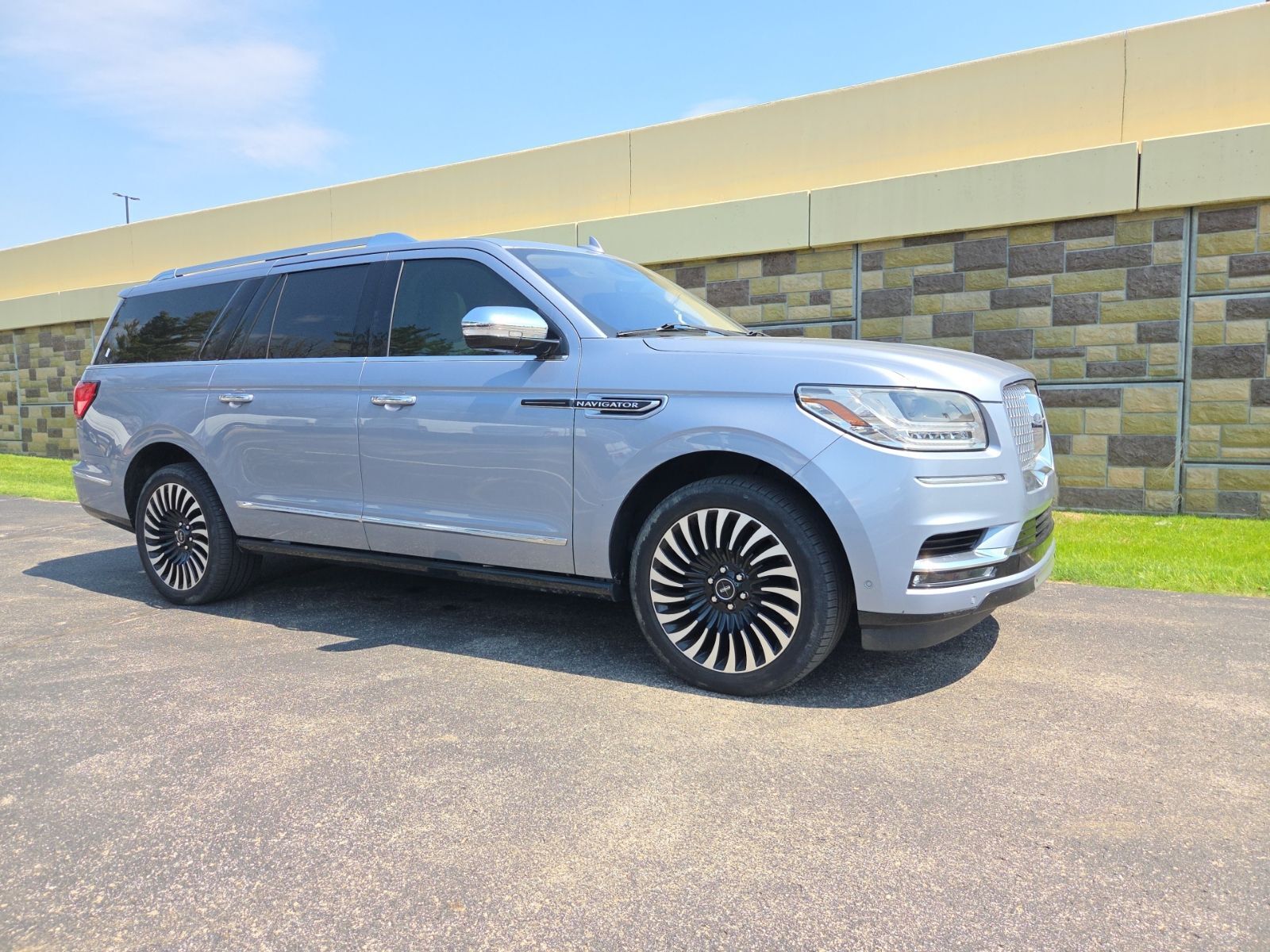 2019 LINCOLN Navigator L