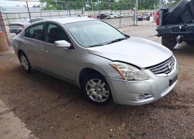 2012 NISSAN Altima