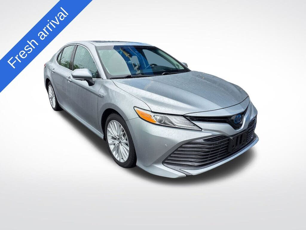 2018 TOYOTA Camry