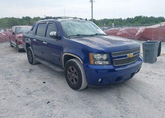 2013 CHEVROLET Avalanche
