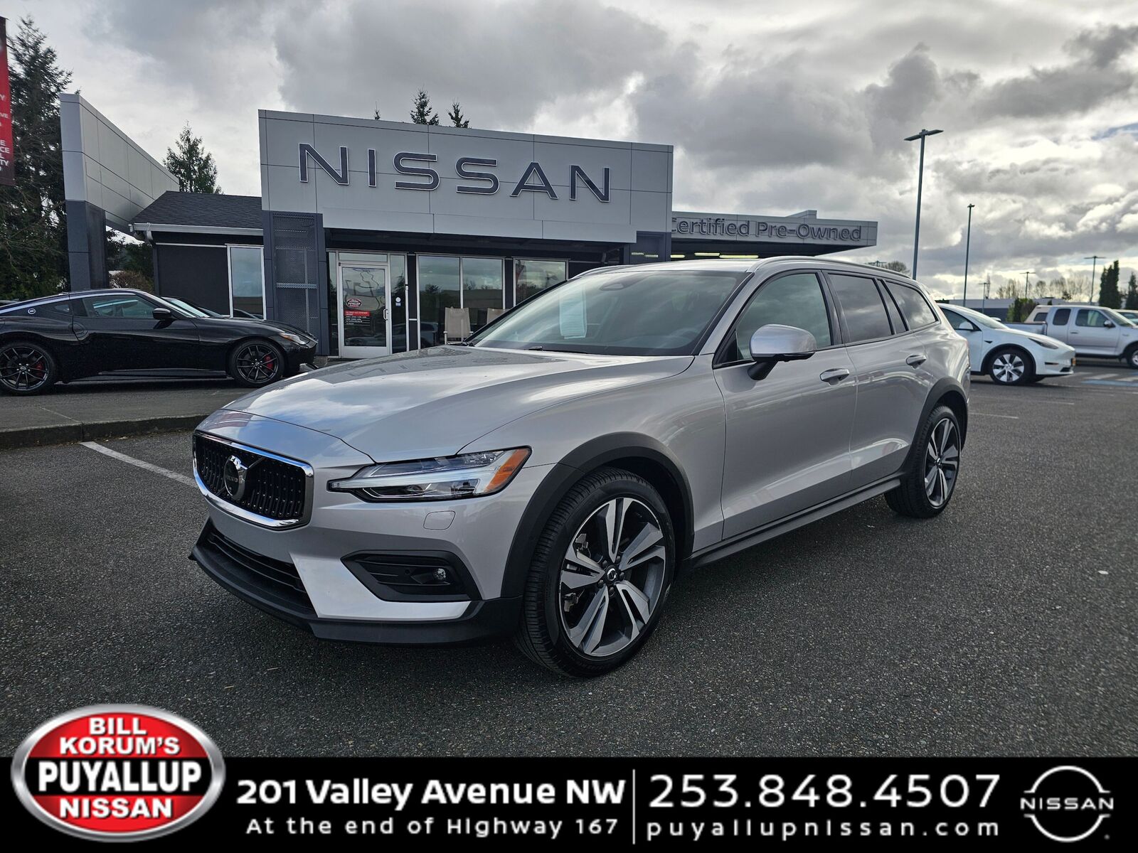2025 VOLVO V60CC