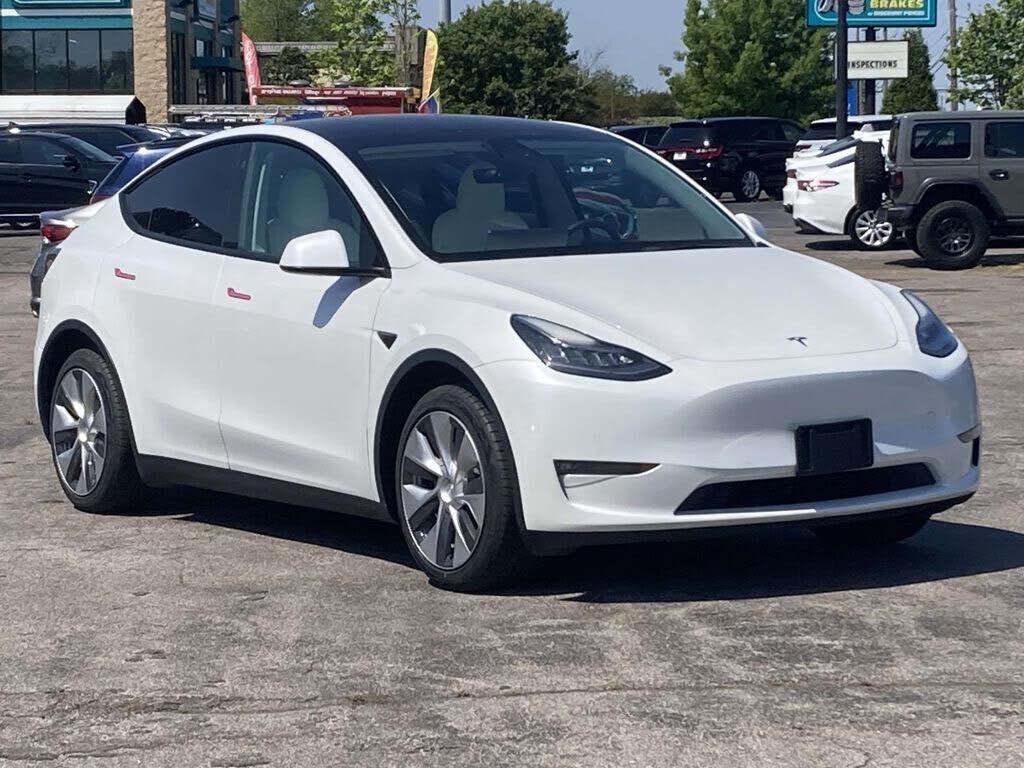 2021 TESLA Model Y