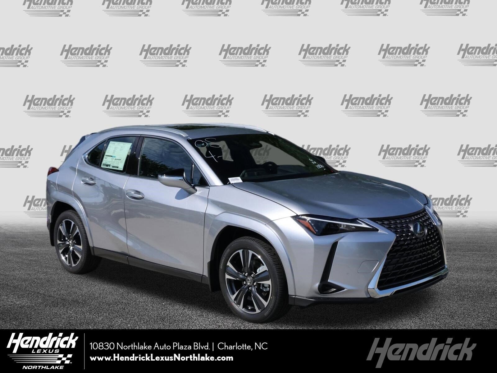 2026 LEXUS UX