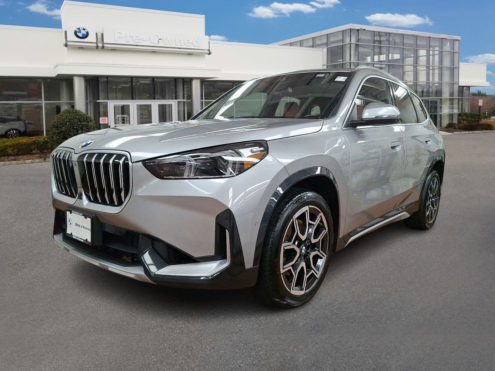 2025 BMW X1