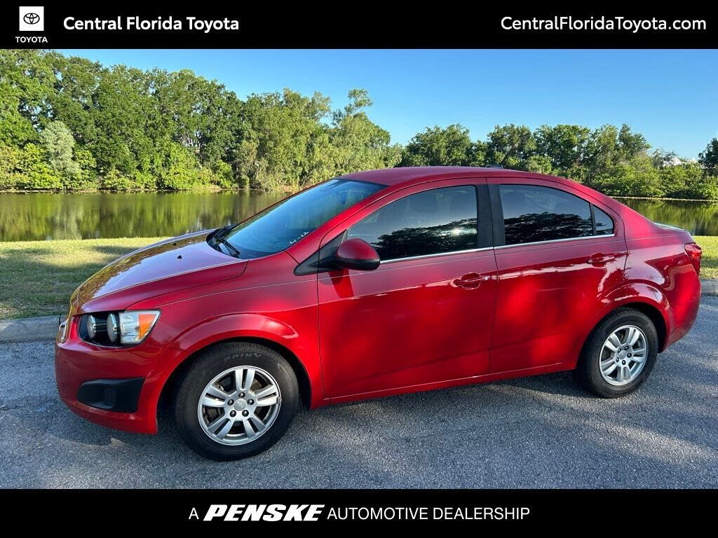 2013 CHEVROLET Sonic