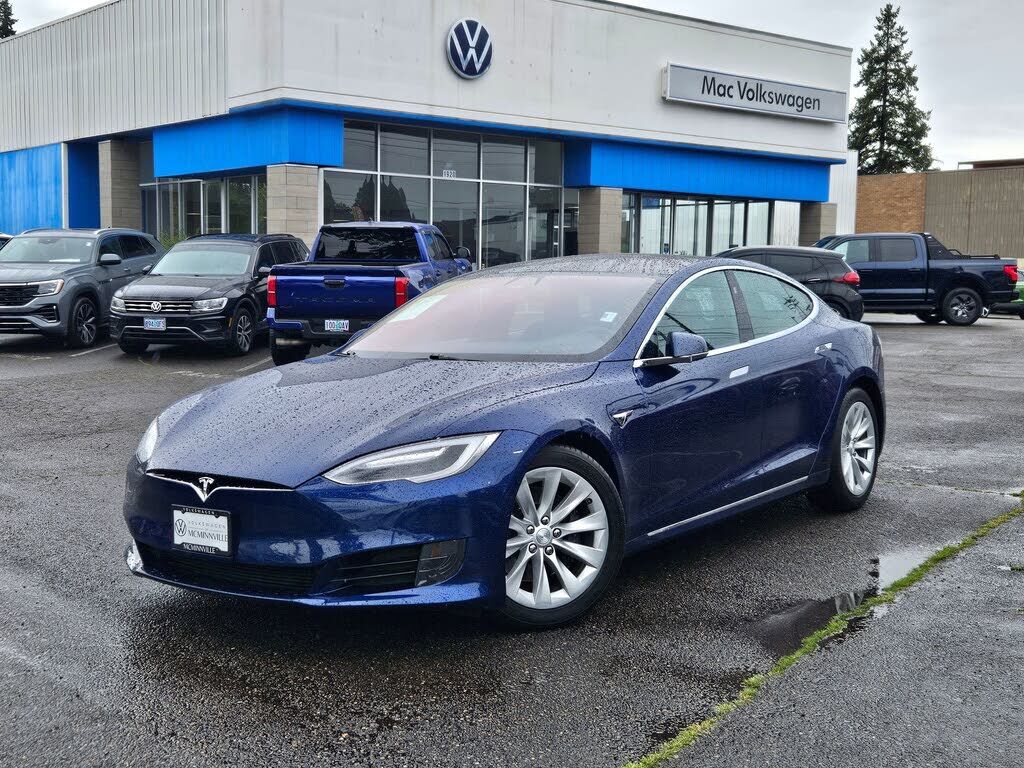 2017 TESLA Model S