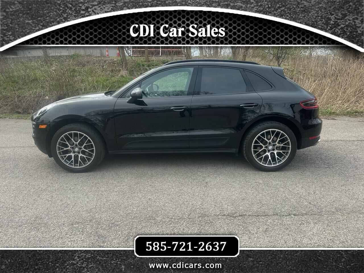 2018 PORSCHE Macan