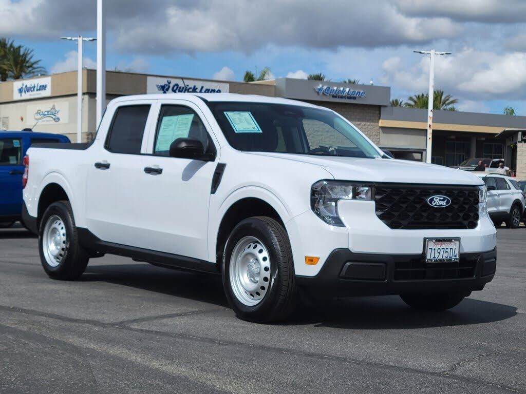 2025 FORD Maverick