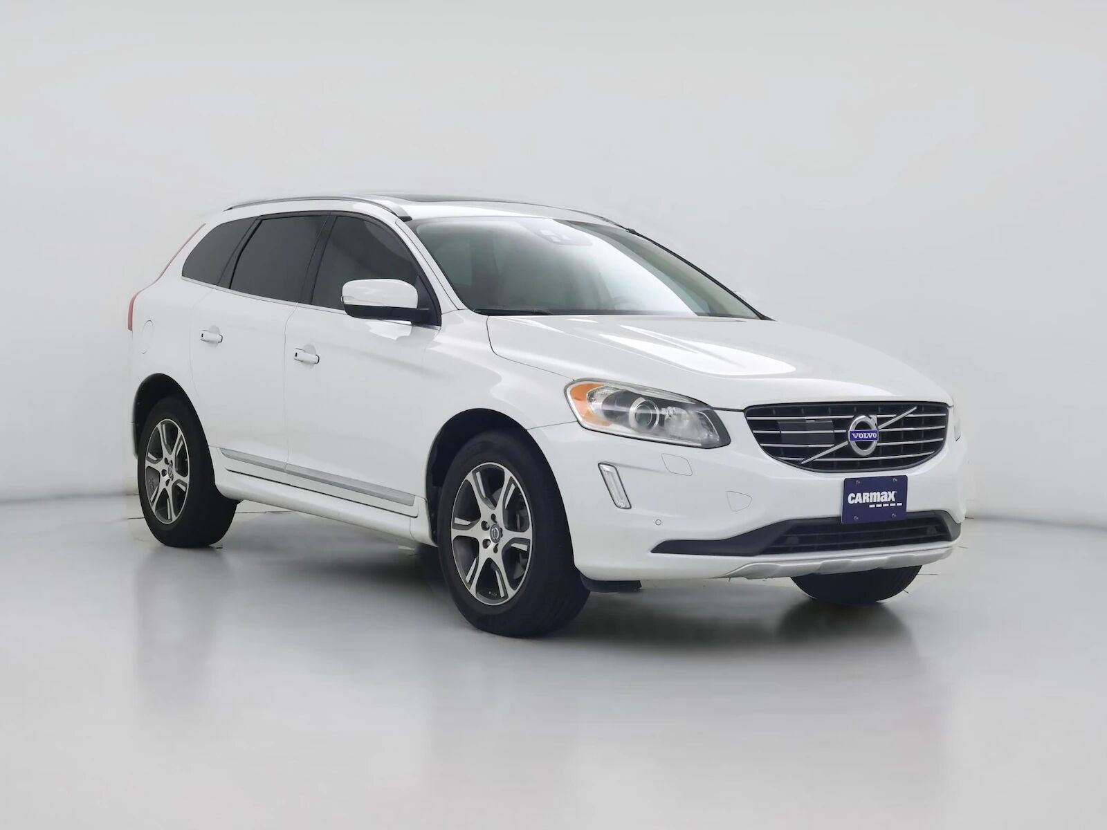 2015 VOLVO XC60