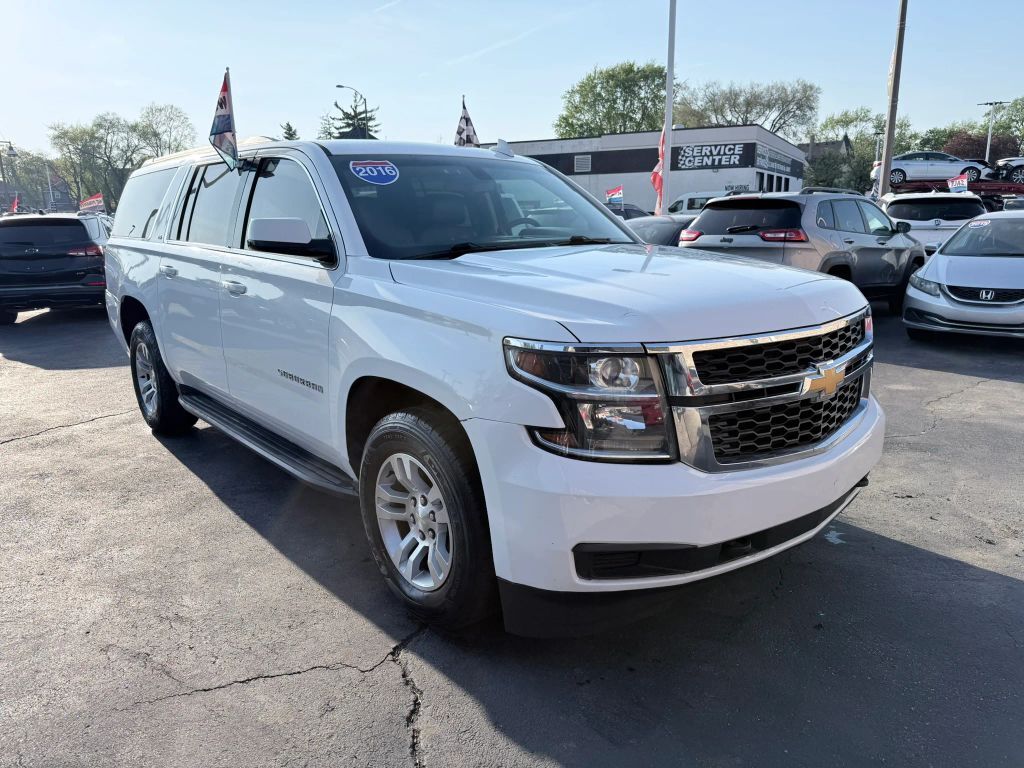 2016 CHEVROLET Suburban